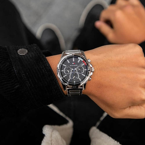Reloj Tommy Hilfiger Hombre Acero 1791936 - Fondo Negro